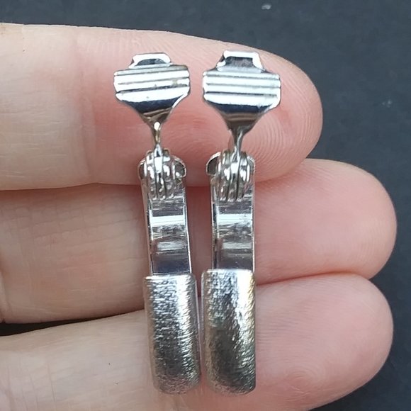 Vintage Monet silver tone hoop style earrings clip on - Picture 7 of 8